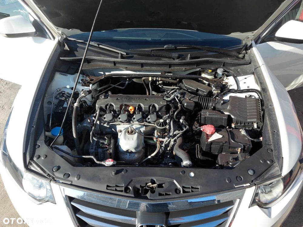 Honda Accord 2.0 Elegance - 28