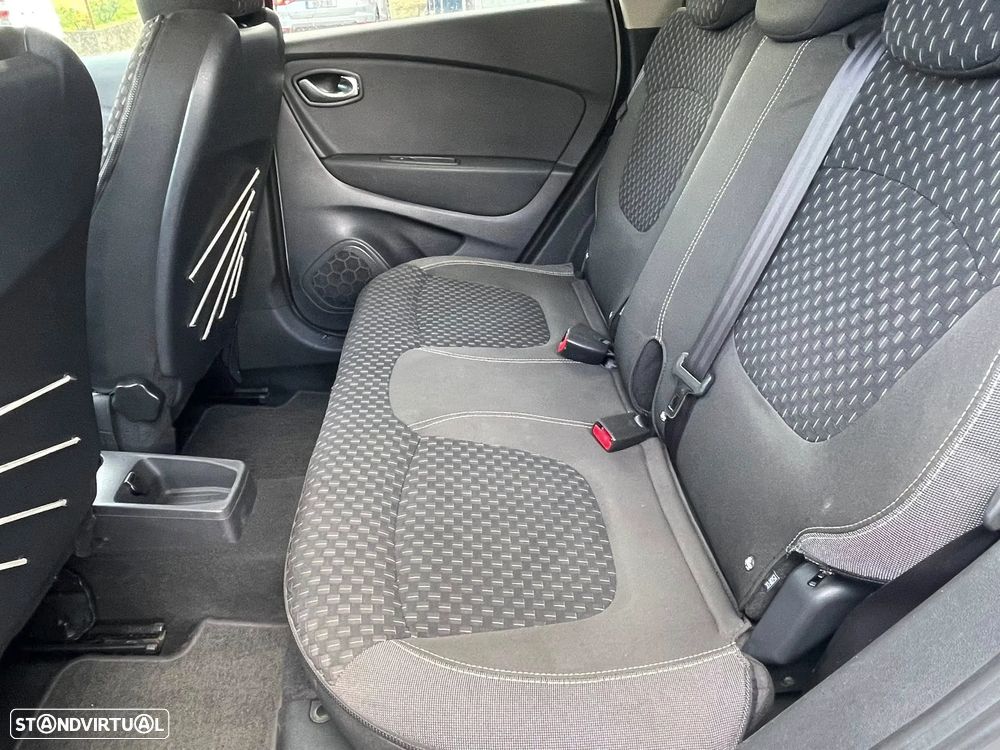 Renault Captur 0.9 TCE Exclusive - 27