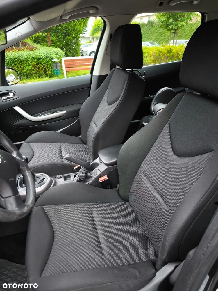 Peugeot 308 1.6 e-HDi Active STT - 4
