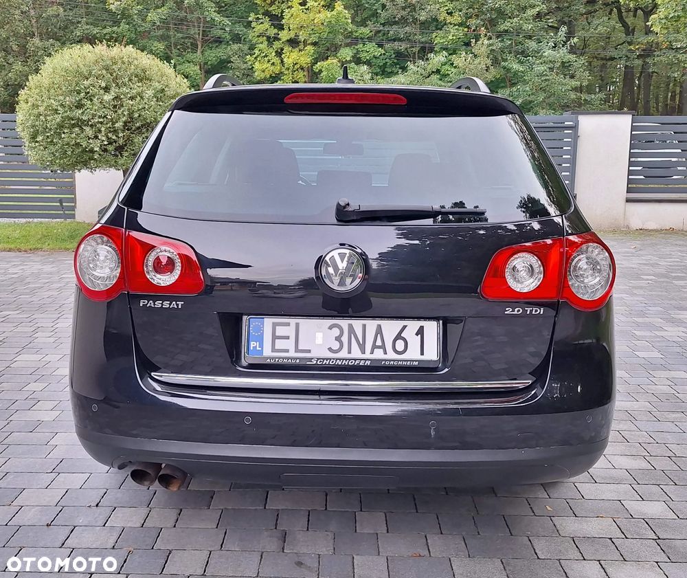 Volkswagen Passat 2.0 TDI DPF Trendline - 8