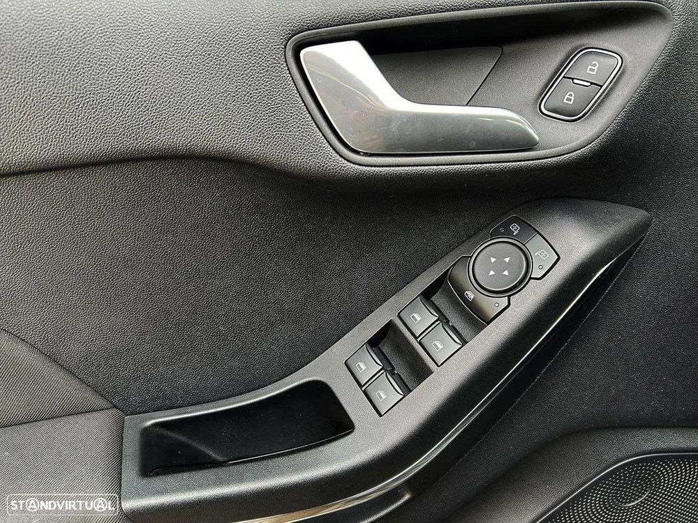 Ford Fiesta 1.0 EcoBoost ST-Line - 21