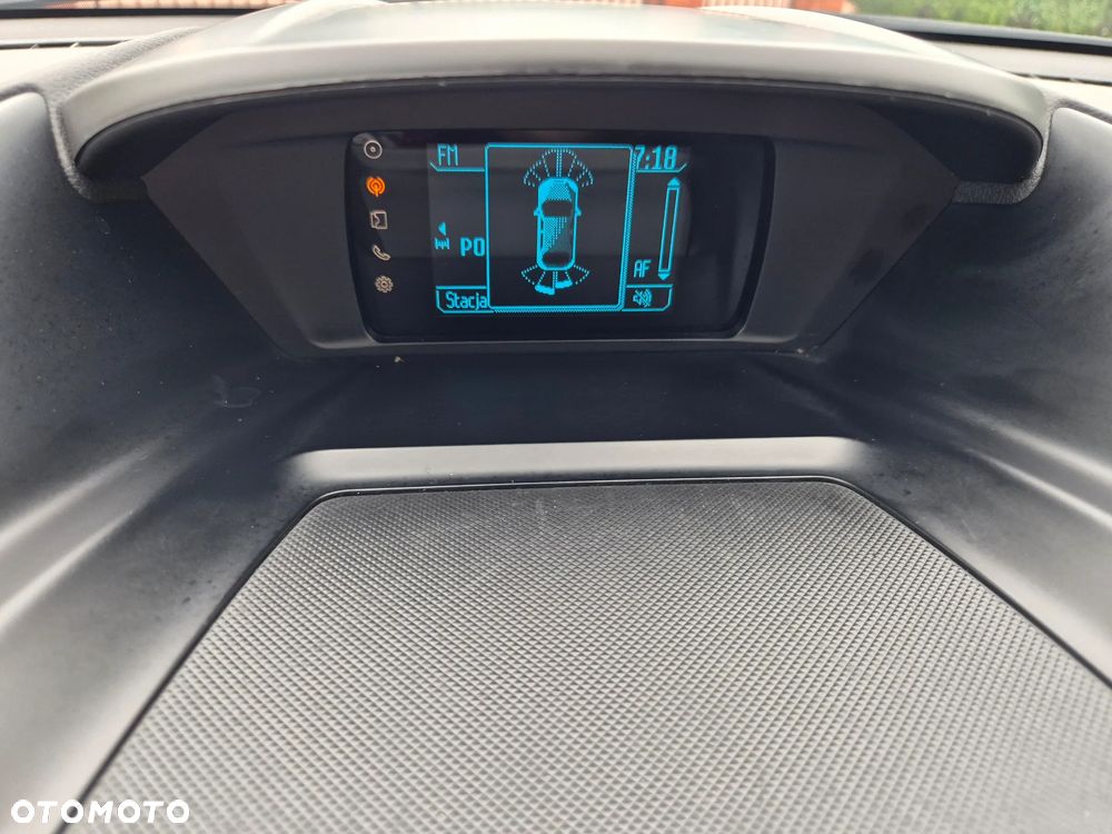 Ford Kuga 2.0 TDCi 4WD Titanium - 36