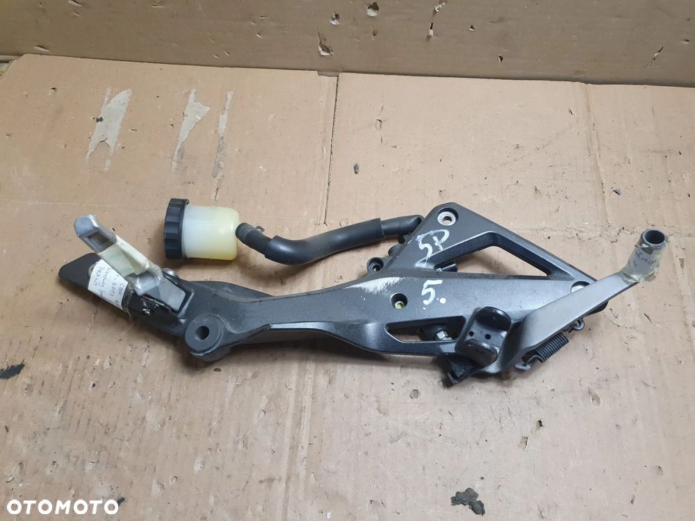 Honda CBR 600F (2011 - 2013) Set Kierowcy Pasażer Prawy - 1