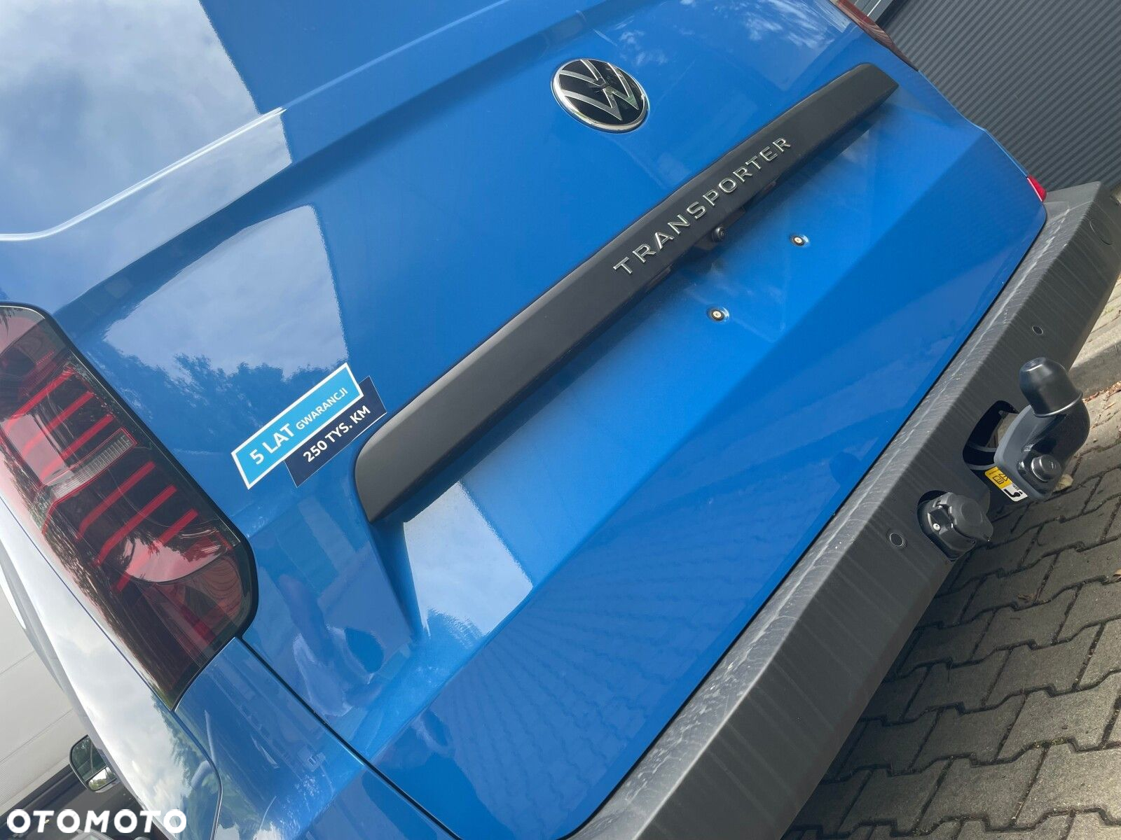 Volkswagen Transporter 2.0 TDI 150 KM 8-automat L1 - 4