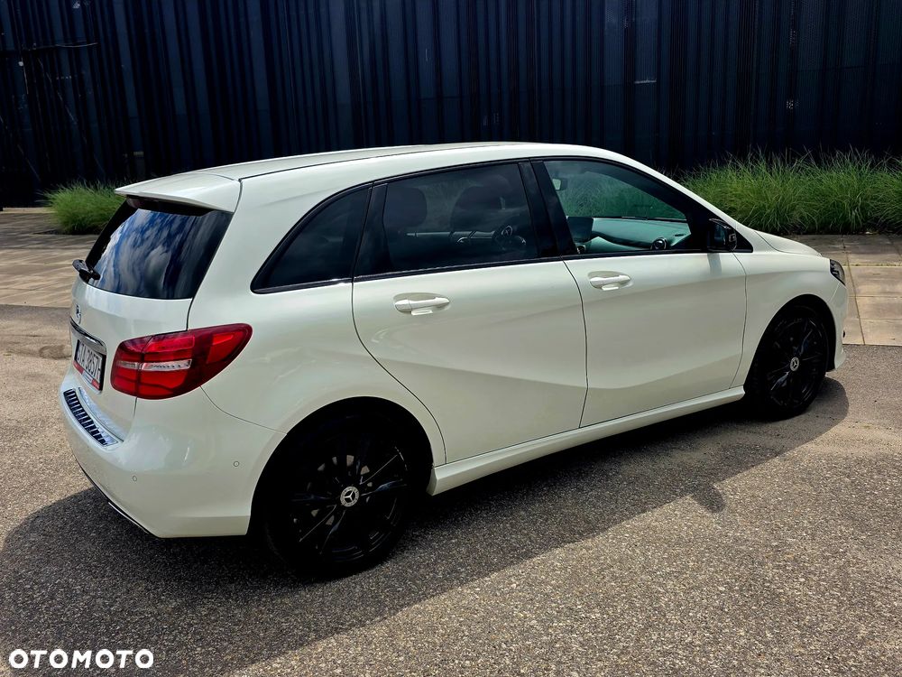 Mercedes-Benz Klasa B 200 7G-DCT Edition - 14
