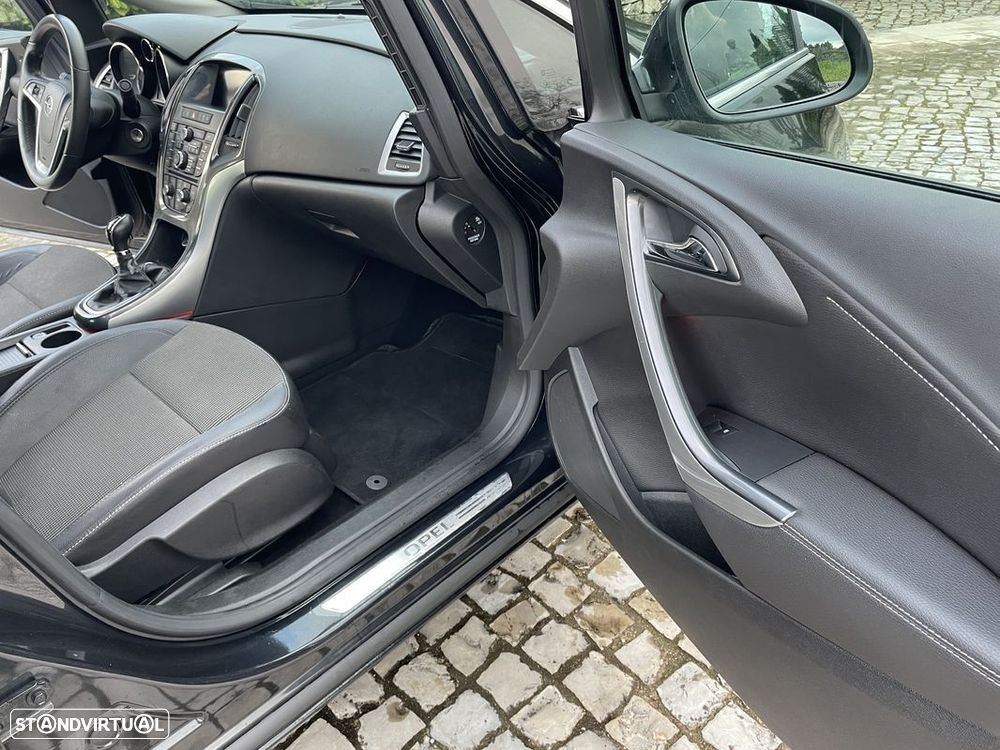 Opel Astra 1.7 CDTi Cosmo Start/Stop - 12