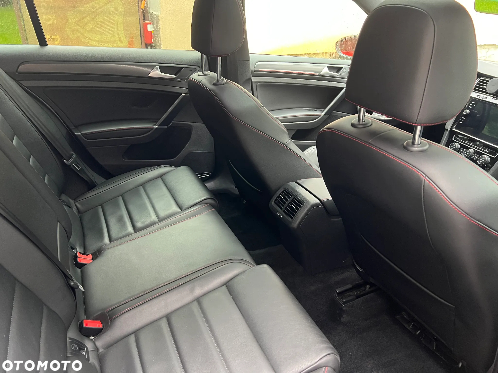 Volkswagen Golf VII 2.0 TSI BMT GTI - 20