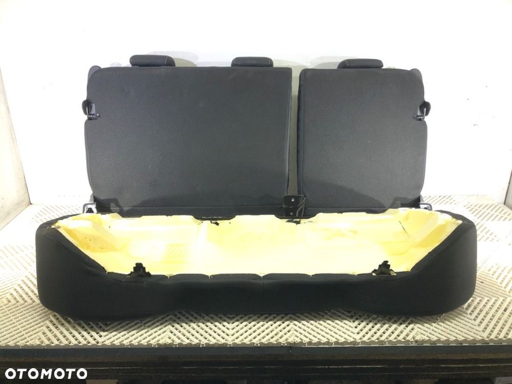 KANAPA DRUGI RZĄD  DACIA DUSTER (HM_) 2017 - 2022 1.0 TCe 90 67 kW [91 KM] benzyna 2021 - 2022 - 4