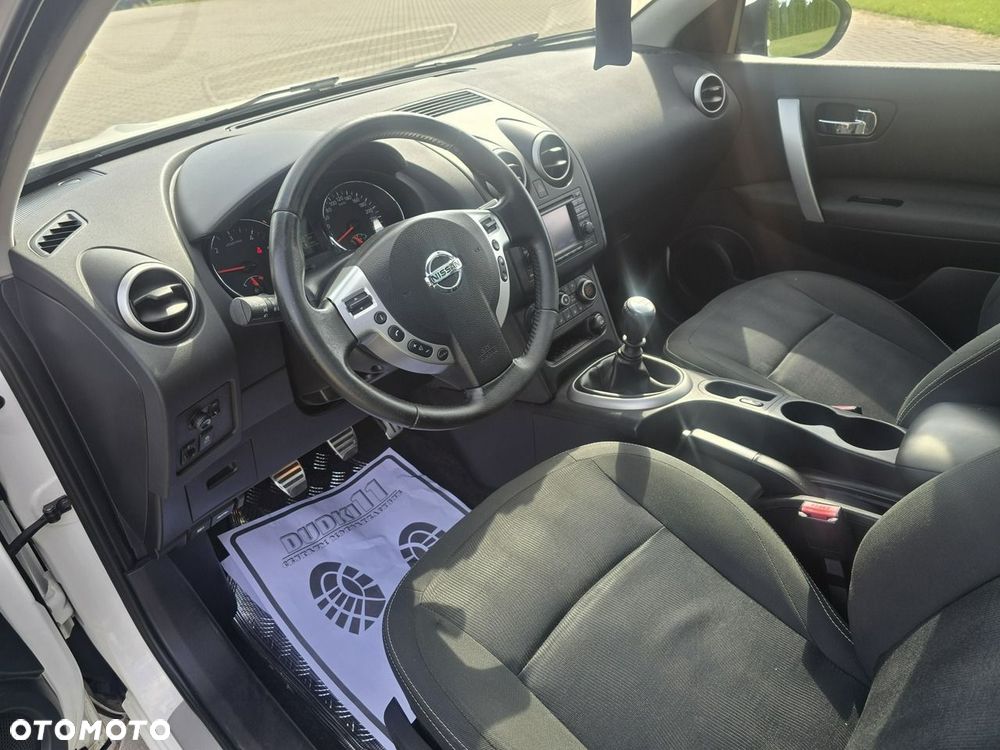 Nissan Qashqai+2 - 18