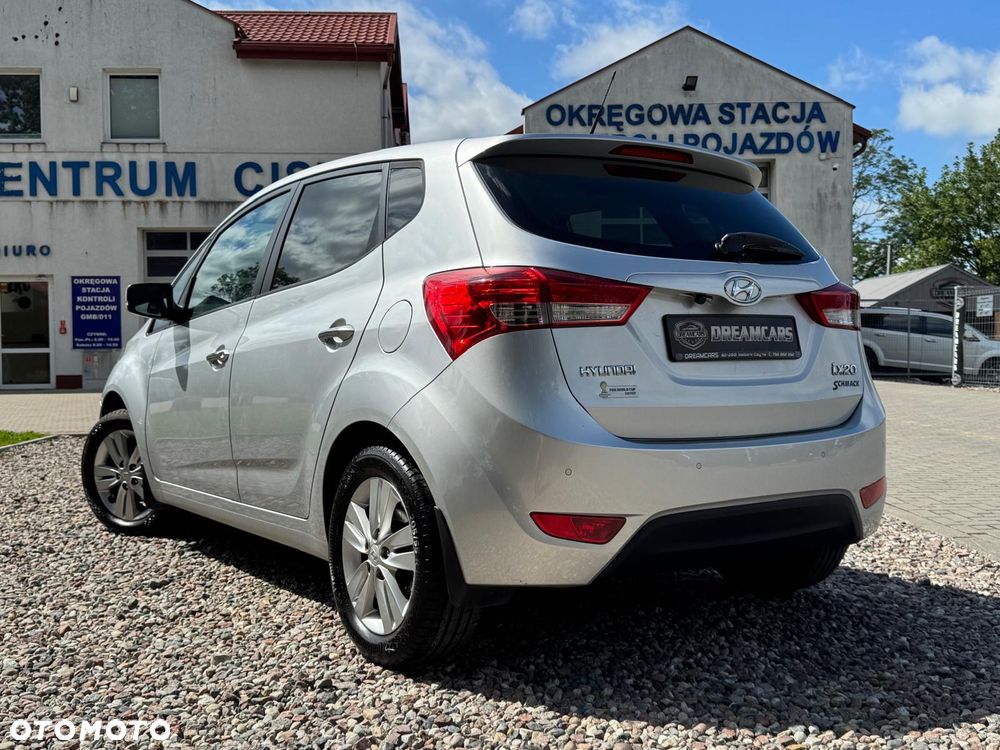 Hyundai ix20 - 8