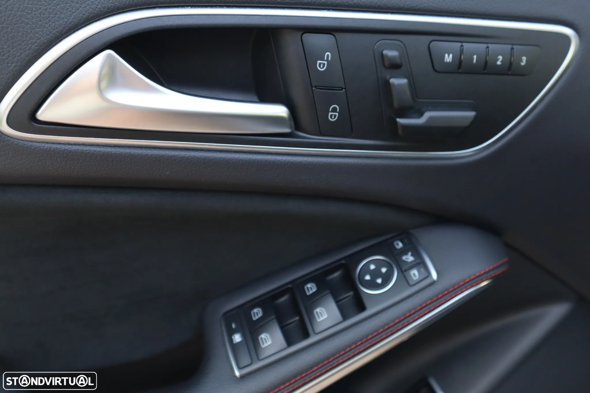 Mercedes-Benz GLA 45 AMG 4-Matic - 34