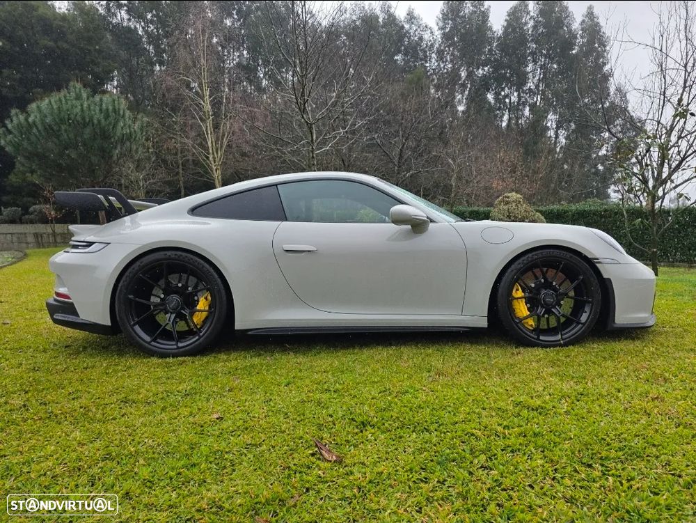 Porsche 911 (992) - 7