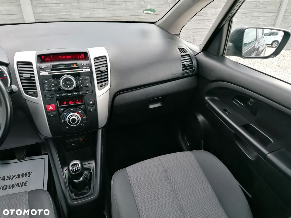 Kia Venga 1.6 CVVT Fifa World Cup Edition - 14