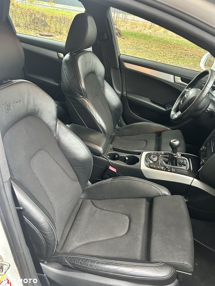 Audi A4 Limousine - 8