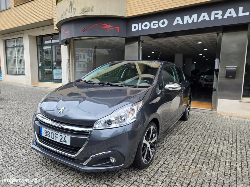 Peugeot 208 1.6 e-HDi Allure - 2