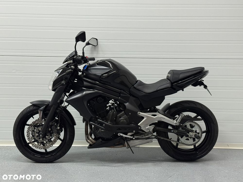 Kawasaki ER - 18