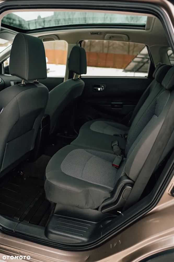 Nissan Qashqai+2 2.0 dCi DPF acenta - 10