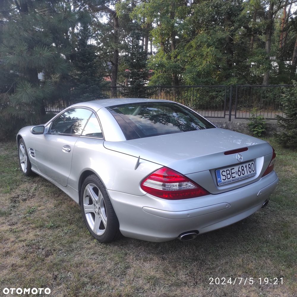Mercedes-Benz SL - 12