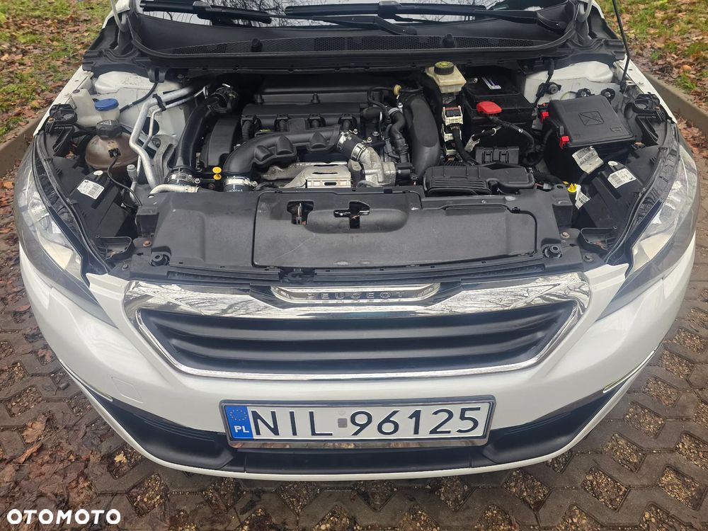 Peugeot 308 1.6 THP Allure - 23