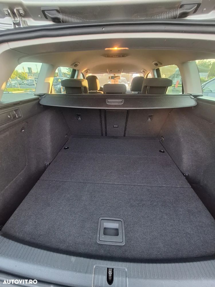 Volkswagen Golf 1.6 TDI 4Motion BlueMotion Technology Comfortline - 11