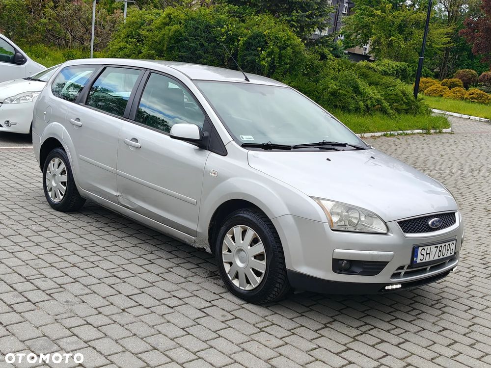 Ford Focus 1.6 TDCi FX - 11