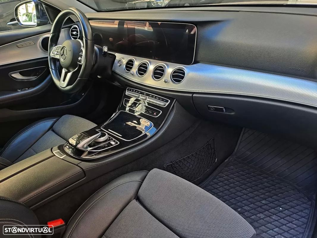 Mercedes-Benz E 300 de Avantgarde - 32