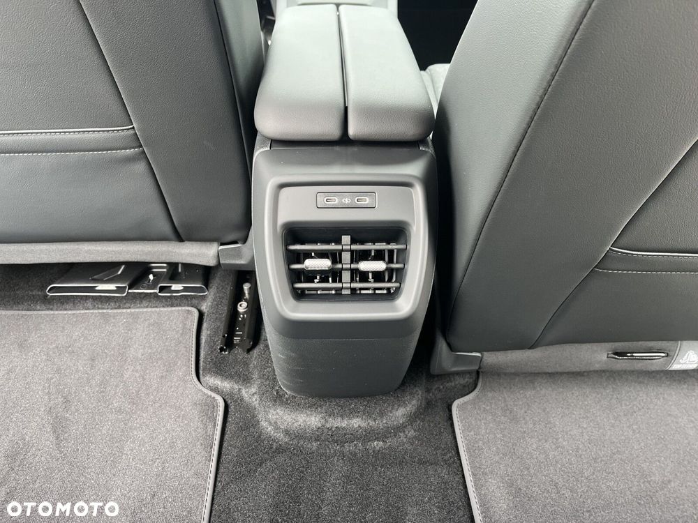 Volkswagen ID.3 Neo 50kWh Style - 27