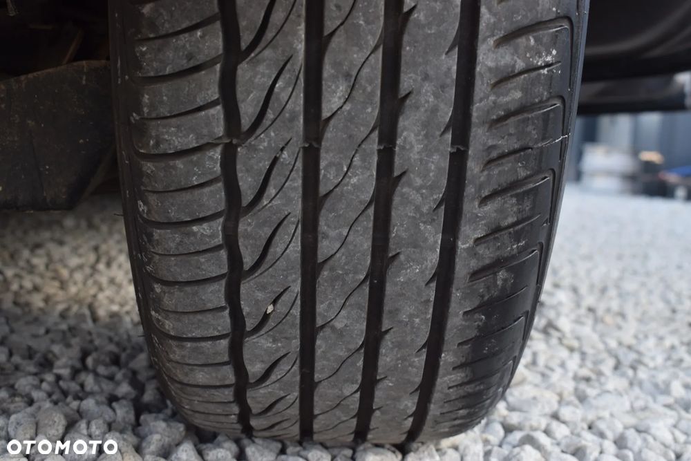 Citroën C4 Picasso e-HDi 115 Exclusive - 31