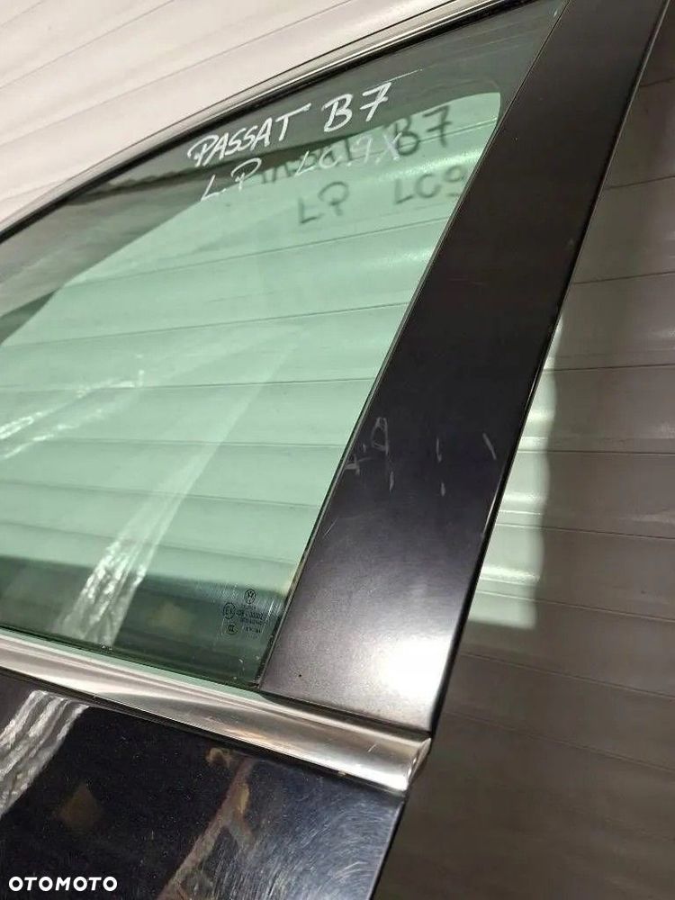 VW PASSAT B7 2011r Drzwi kierowcy przednie lewy przód chrom LC9X czarny - 3