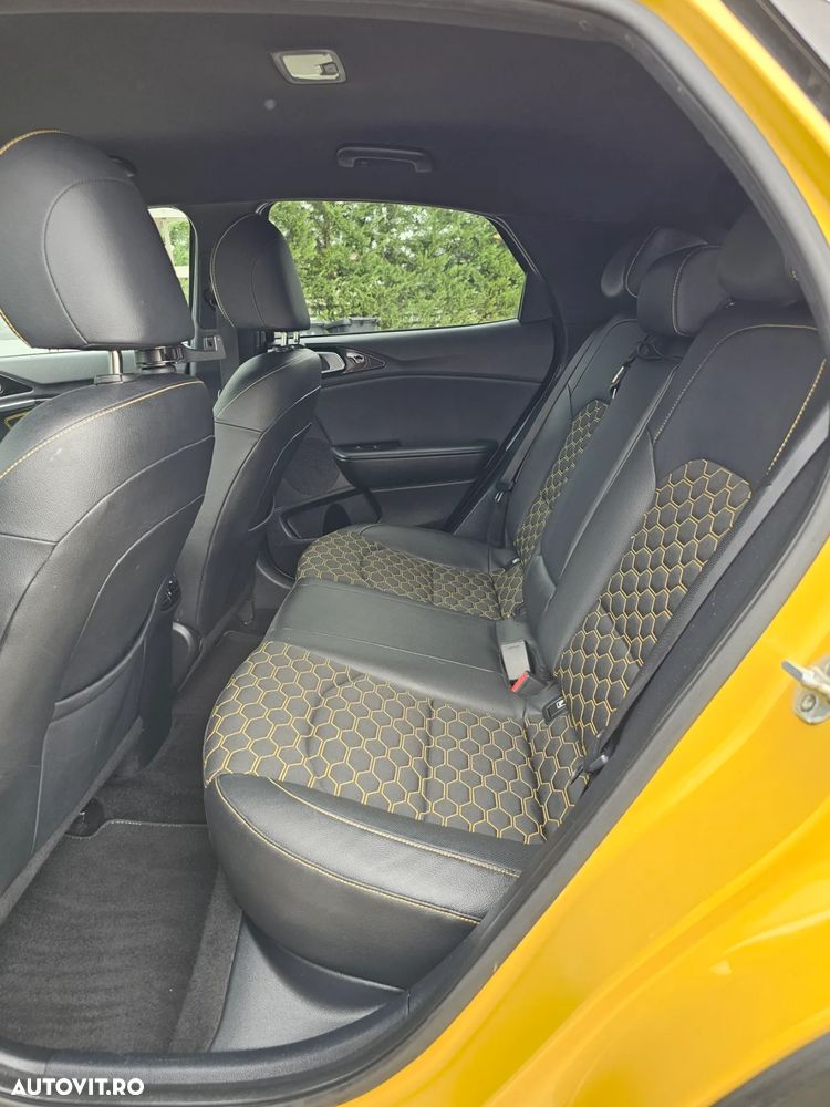 Kia XCeed 1.6 CRDi DCT7 PLATINUM EDITION - 15