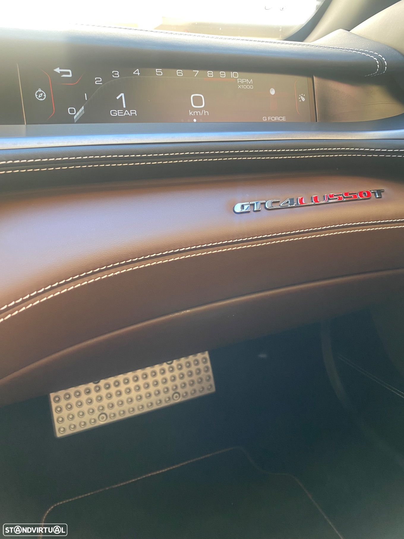 Ferrari GTC4 Lusso - 25