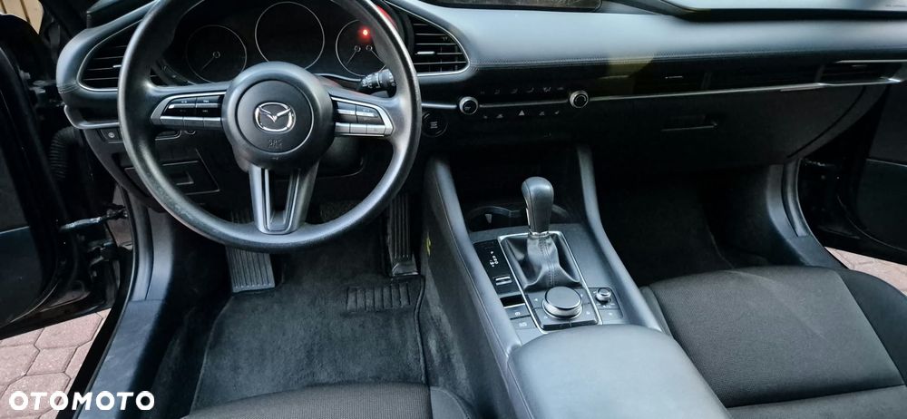 Mazda 3 - 7