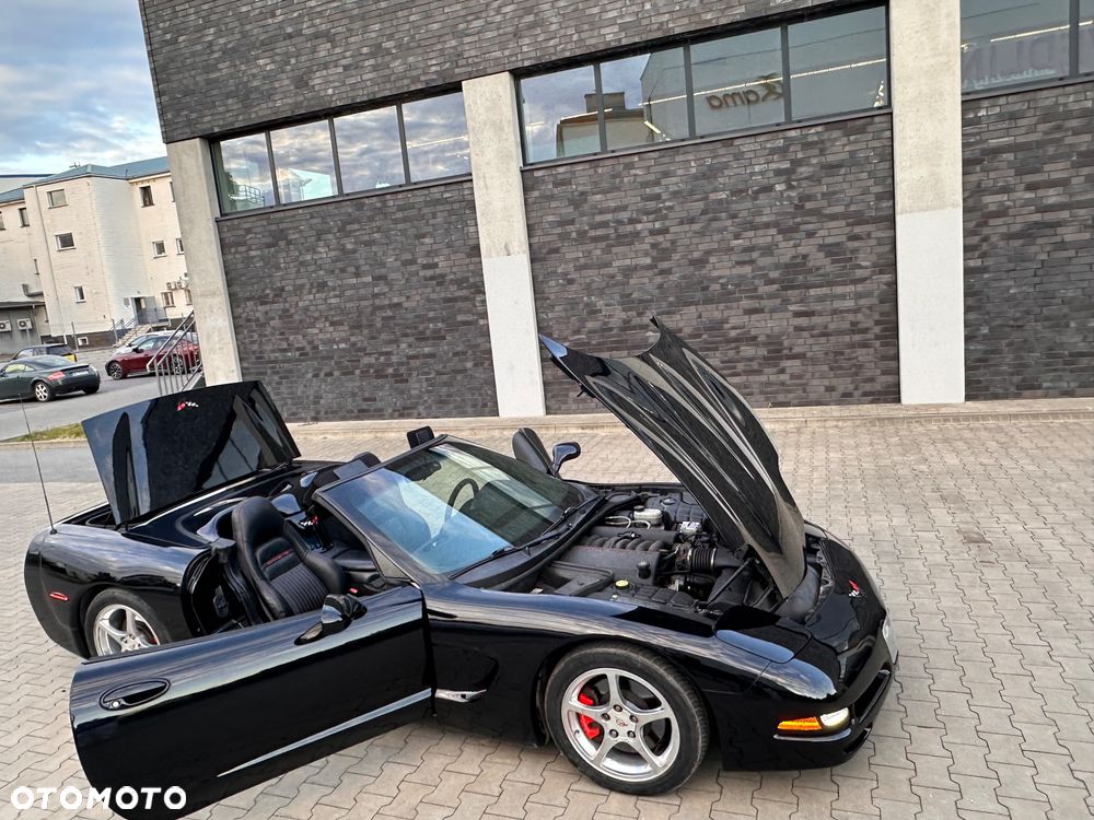 Chevrolet Corvette Convertible 5.7 - 9