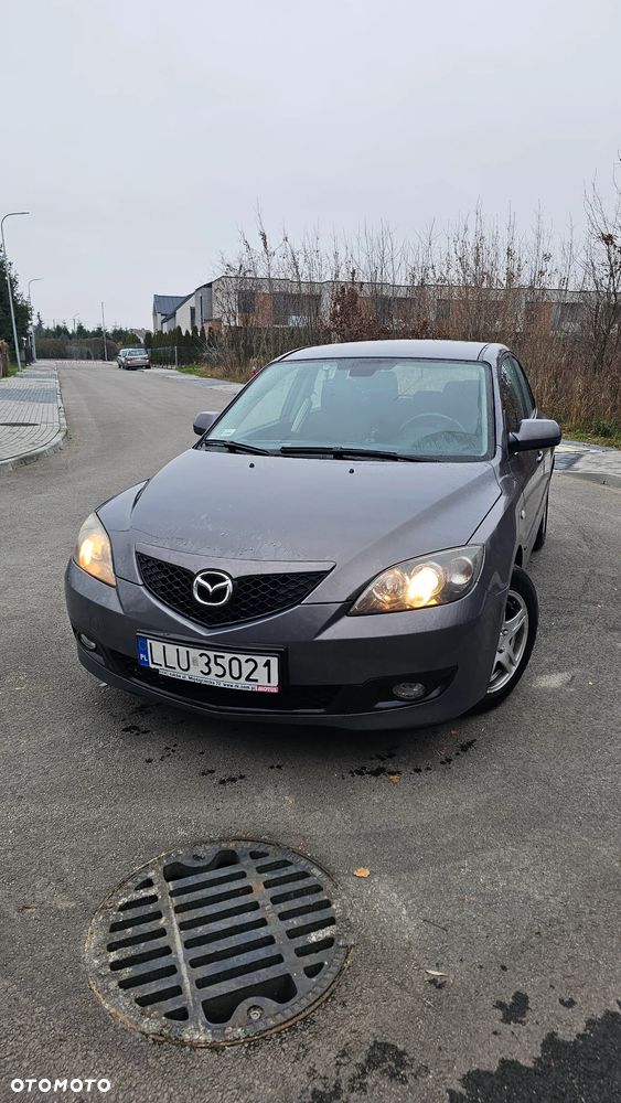 Mazda 3 1.6 Exclusive + - 2