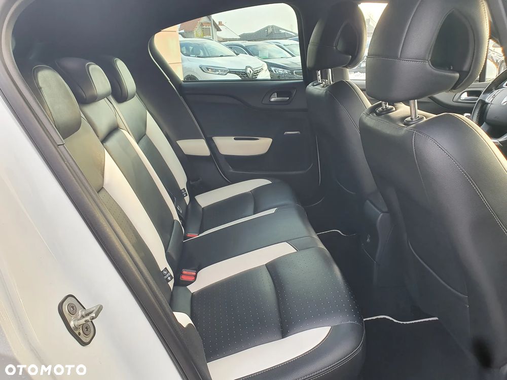 Citroën DS4 PureTech 130 Stop&Start SoChic - 13