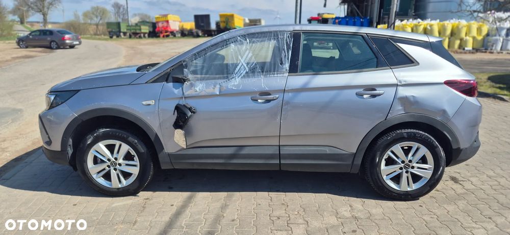 Opel Grandland - 9
