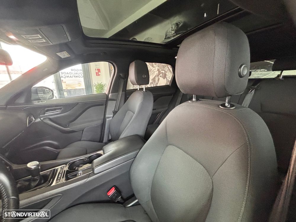 Jaguar F-Pace 2.0 i4D Pure - 8