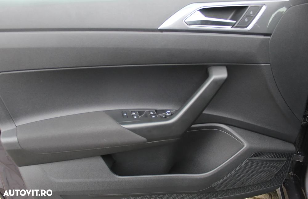 Volkswagen Taigo - 10