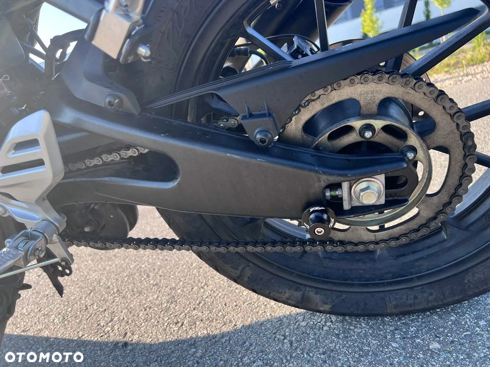 Yamaha R125 - 18