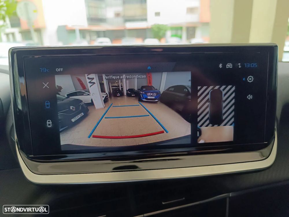 Peugeot 2008 1.2 PureTech Active Pack - 12