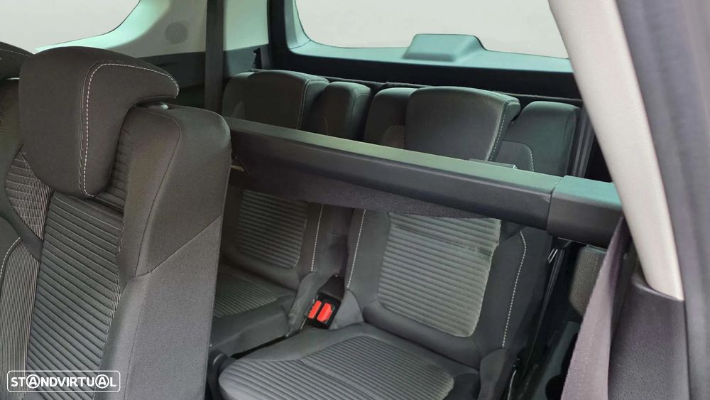 Renault Grand Scénic BLUE dCi 120 EDC LIMITED - 12