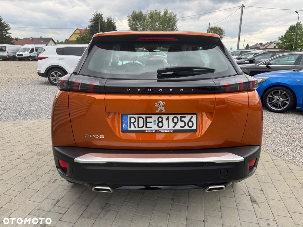 Peugeot 2008 1.2 PureTech Active S&S EAT8 - 10