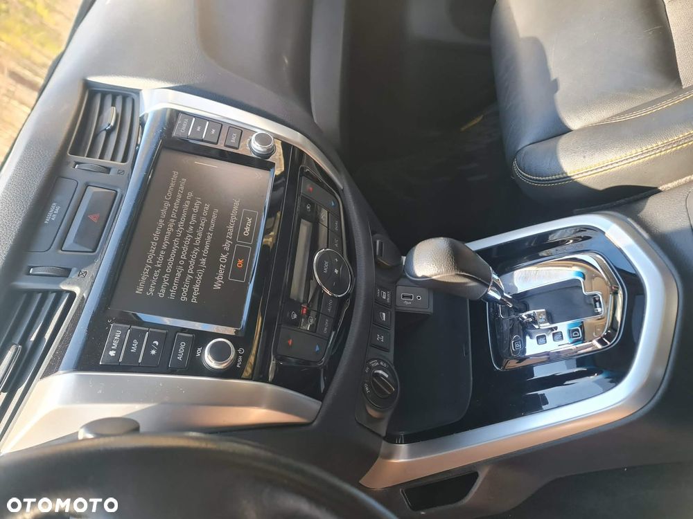 Nissan Navara DC 4x4 Autm EU6 N-Guard - 10