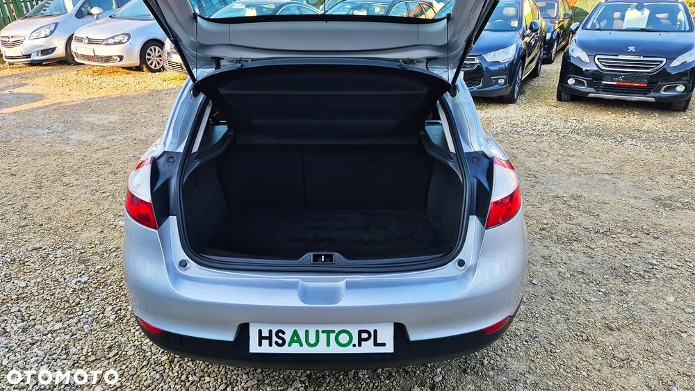 Renault Megane 1.6 16V 110 Paris Business - 33