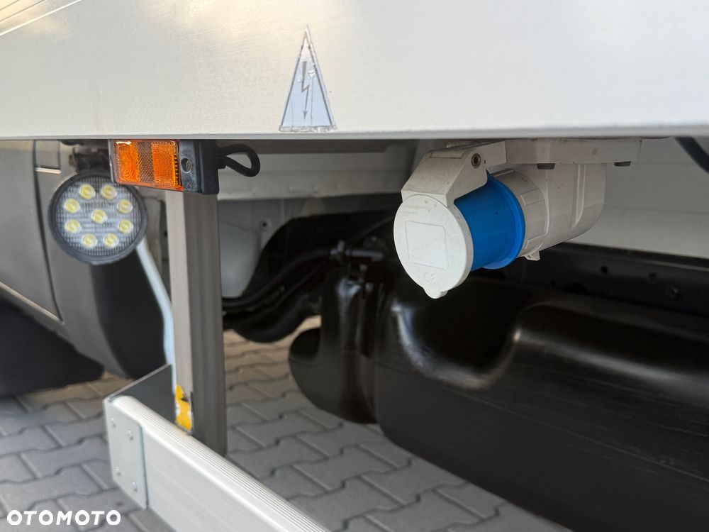 Iveco DAILY 72-180 180KM *CHŁODNIA Carrier Pulsor 400 *5m Dł / 10E.Palet/Winda 1000KG Udźwigu! Chłodzenie Postojowe! EURO 6 !!! - 12