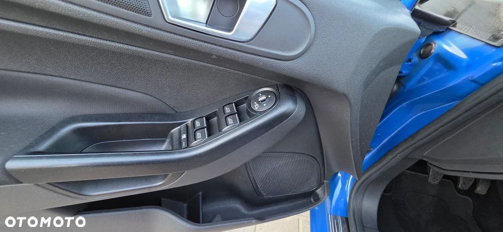 Ford Fiesta 1.0 EcoBoost STart-Stop Titanium - 28
