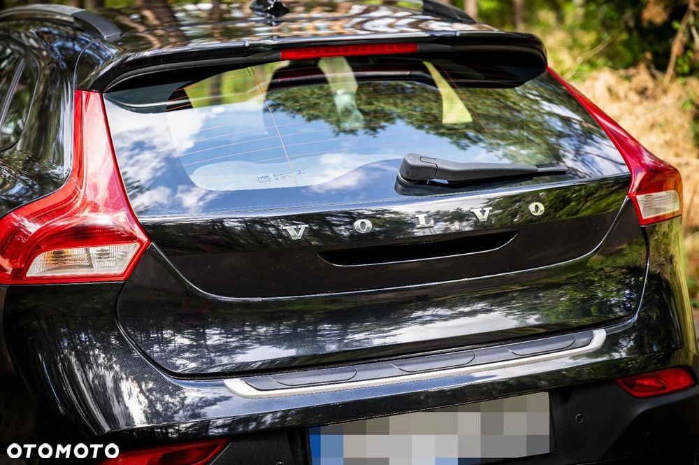 Volvo V40 D4 Momentum - 15