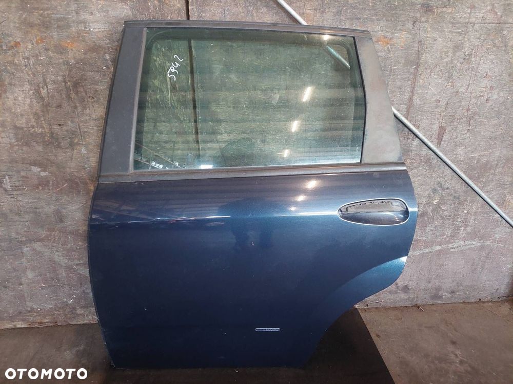 DRZWI KOMPLETNE LEWY TYŁ FIAT CROMA II 266/A - 1