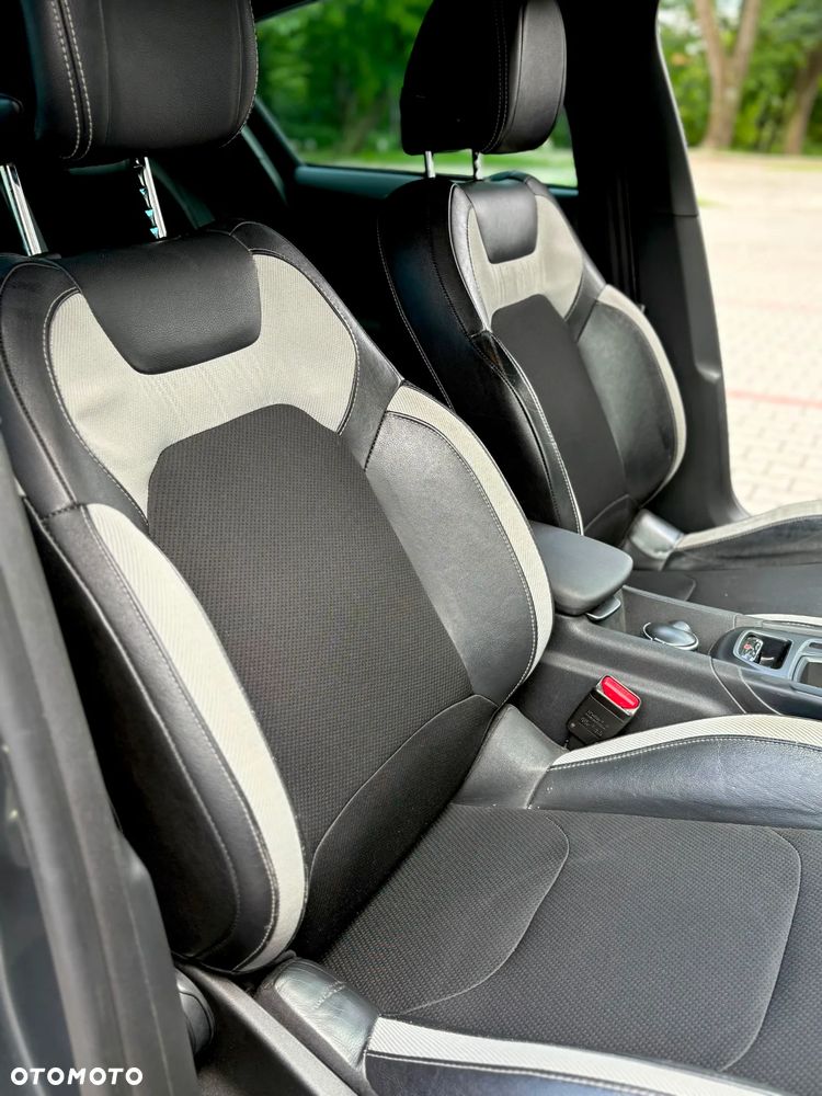 Citroën DS4 e-HDi 115 ETG6 SoChic - 6