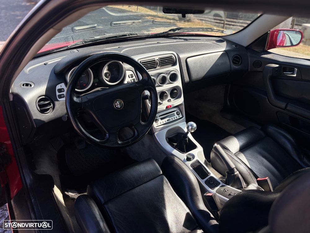 Alfa Romeo GTV 2.0 TS - 14